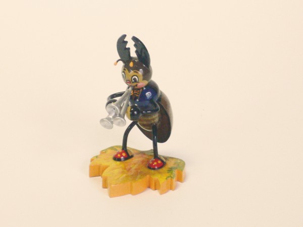 Hirschkäfer mit Schalmai