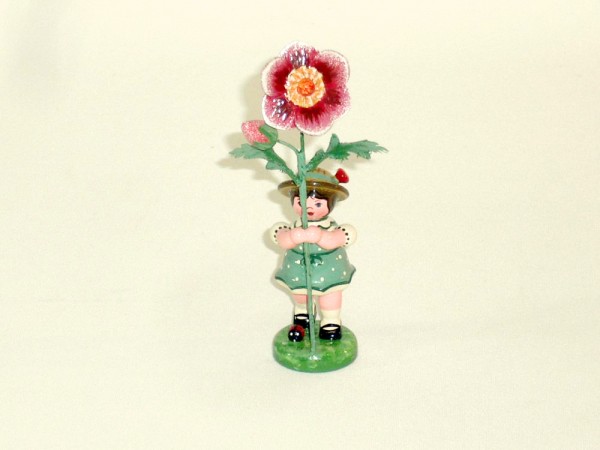 Blumenkind Mädchen mit Heckenrose